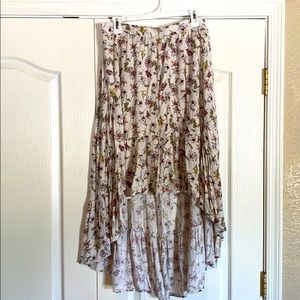 Hi-low skirt
